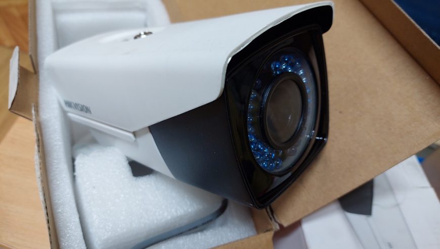 Jeftino – Profesionalne HIKVISION kamera 2x vanjska i 1x unutarnja